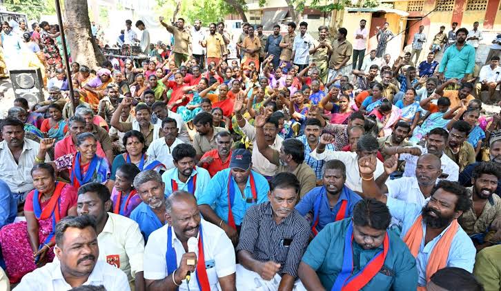 20 Days of Resilience: Retired Transport Workers in Madurai Demand Justice and Dignity
